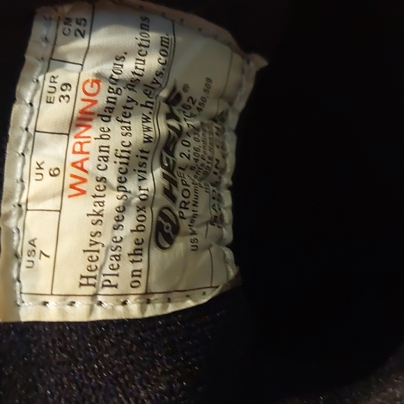 Heelys Propel 2.0 Black/White Ankle-High - Picture 9 of 9